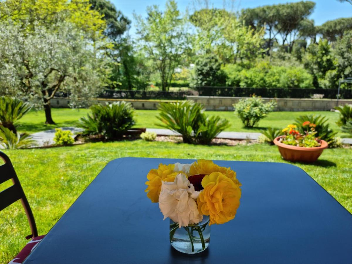 Il Casale Nel Parco Guesthouse Roma Eksteriør bilde