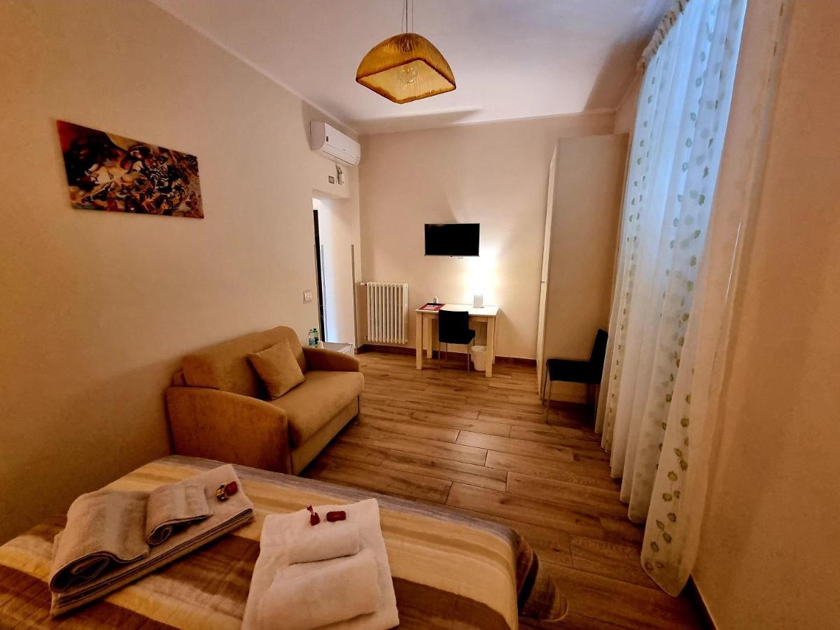 Il Casale Nel Parco Guesthouse Roma Eksteriør bilde