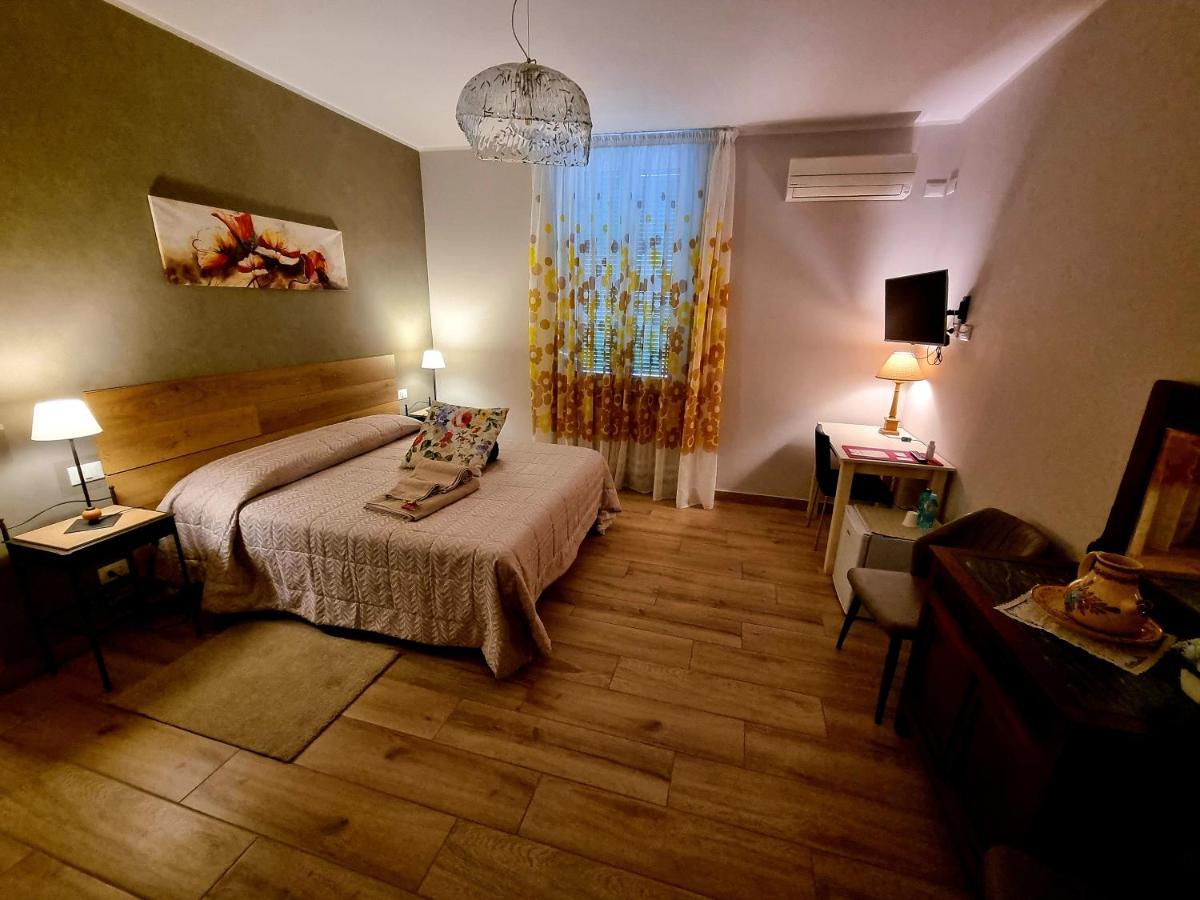 Il Casale Nel Parco Guesthouse Roma Eksteriør bilde