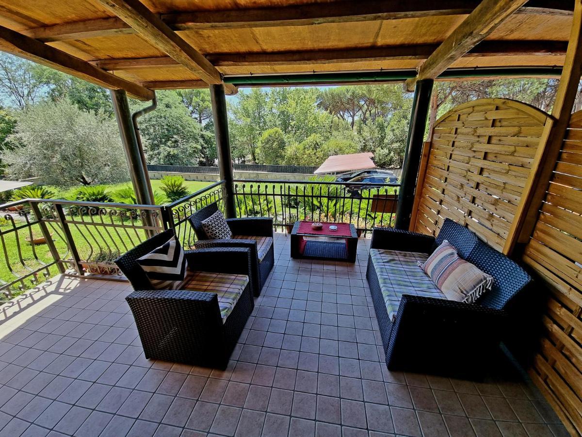 Il Casale Nel Parco Guesthouse Roma Eksteriør bilde